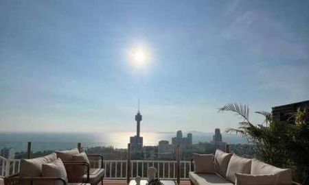 ขายคอนโด - ขาย Penthouse วิวทะเล ตกแต่งหรูสไตล์โมเดิร์น ใกล้หาดจอมเทียน