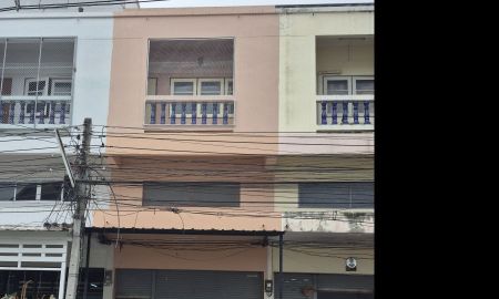 ขายอาคารพาณิชย์ / สำนักงาน - ขายอาคารพาณิชย์ใกล้ตลาดปากช่องซอยเทศบาล 28 เข้าออกได้หลายทาง