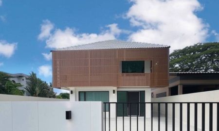 ขายบ้าน - ขายบ้านเดี่ยว 2 ชั้น รีโนเวทใหม่ทั้งหลัง โครงการเมืองทองการ์เด้นท์ ซอยพัฒนาการ 69 เขตประเวศ กทม.