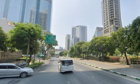 ขายที่ดิน - ขายที่ดินพร้อมอาคารสำนักงาน 7 ชั้น มีลิฟต์ในตัว ถนนนราธิวาสราชนครินทร์