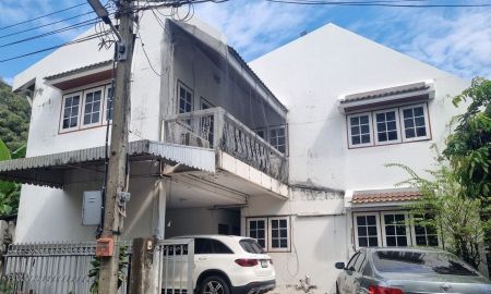 ขายบ้าน - ขายบ้านเดี่ยวหลังมุม 2 ชั้น ขนาด 111 ตรว. ติดถนนพหลโยธิน ขายตามสภาพ แขวงอนุสาวรีย์ กรุงเทพฯ