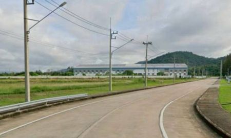 ขายที่ดิน - ขายที่ดินเขาคันทรง ศรีราชา สีม่วงเข้ม แปลงสวย ในนิคม wha 2