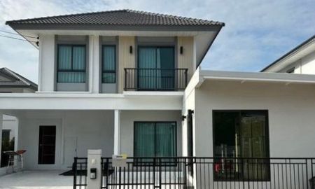 ให้เช่าบ้าน - ให้เช่า] หมู่บ้าน เพอร์เฟค พาร์ค บางนา / 4 ห้องนอน 4 ห้องน้ำ / 50 ตรว. 200 ตรม. **38,000**