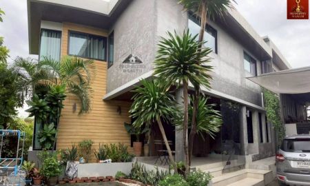 ขายบ้าน - โฮมออฟฟิศ บ้านเดี่ยว อาคารสโตร์ คลังสินค้า อยู่ในหมู่บ้านเสรี ลาดพร้าว 101 คลองจั่น เขตบางกะปิ