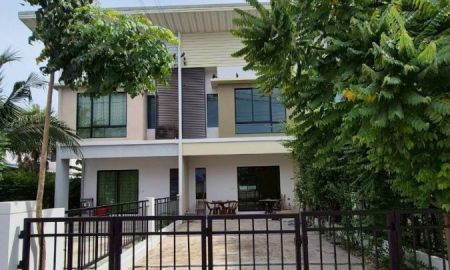 ขายทาวน์เฮาส์ - ขายทาวน์เฮ้าส์ 2 ชั้น โครงการ Modi Villa บางบัวทอง เนื้อที่ 23.8 ตารางวา 3 ห้องนอน พร้อมอยู่ ถนนกาญจนาภิเษก อำเภอบางบัวทอง จังหวัดนนทบุรี