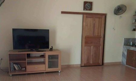 ขายบ้าน - ขายถูกมาก!! บ้านพร้อมที่ดิน 4 ไร่ บนทำเลทอง อ.เมือง จ.ตาก ใกล้ใจกลางเมืองตาก โลตัส บิ๊กซี ตลาด โรงเรียนฯลฯ