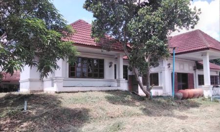 ขายบ้าน - ขายบ้าน 2 หลัง หมู่บ้านแสงรุ่งเรือง ตำบล บ้านใหม่หนองไทร อำเภอ อรัญประเทศ 52 ตรว. สระแก้ว