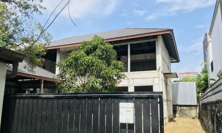 ขายที่ดิน - ขายที่ดินพร้อมสิ่งปลูกสร้างในซอยสุขุมวิท 38