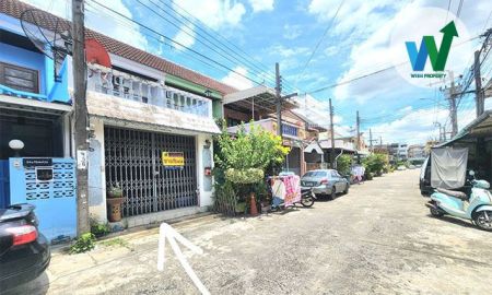 ขายทาวน์เฮาส์ - ขายบ้านแก้ววิลล่า พร้อมอยู่ ไม่มีส่วนกลาง ลาดพร้าว-วังหิน ใกล้ซอย โพธิ์แก้ว ใกล้เกษตร-นวมินทร์ ใกล้รถไฟฟ้า สถานีภาวนา