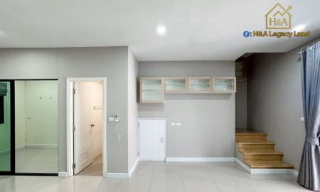 ขายทาวน์เฮาส์ - ขายทาวน์โฮม 3.5 ชั้น พาทิโอ วัชรพล รามอินทรา บ้านแต่งพร้อมอยู่ ต่อเติมเต็มพื้นที่ ราคาดี ทำเลทอง ราคาเพียง 4.59 ล้านบาท