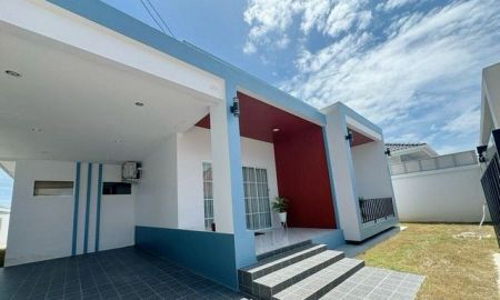 ขายบ้าน - บ้านพฤษารดา มาบประชัน บ้านเดี่ยวสร้างใหม่พร้อมเข้าอยู่ ซอยสยามคันทรี่คลับ