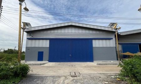 ให้เช่าโรงงาน / โกดัง - โกดังให้เช่าลาดกระบัง ซอยลาดกระบัง 14/1 400 ตรม มี โกดัง 2 โกดังติดกัน ไม่มีออฟฟิศ