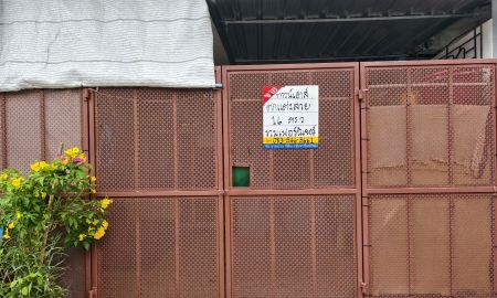 ขายทาวน์เฮาส์ - บ้านทาวน์เฮาส์ วังหิน เก้ากิโล ศรีราชา ใกล้บ้านเอื้ออาทร วังหิน สภาพสวย ราคาถูก