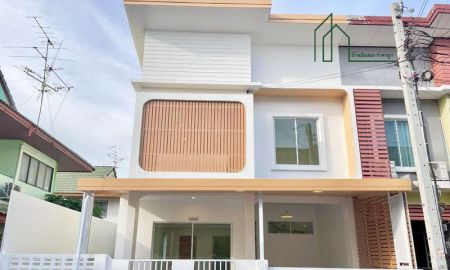 ขายทาวน์เฮาส์ - ทาวน์เฮ้าส์ 2 ชั้น หมู่บ้านบัวทองธานี เฟส 18 หลังมุม รีโนเวทใหม่