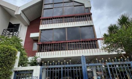 ขายบ้าน - ขายบ้านแฝด 3 ชั้น หลังมุม หมู่บ้านปัญญา พัฒนาการ 30 - สวนหลวง ทำเลดี เดินทางสะดวก ใกล้ BTS อ่อนนุช