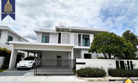 ให้เช่าบ้าน - For rent บ้านพร้อมอยู่ มัณฑนา บางนา กม.15 ใกล้เมกะบางนา บางนาตราด เฟอร์นิเจอร์ครบครัน