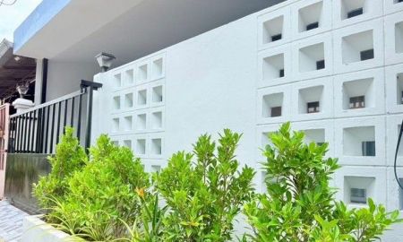 ขายทาวน์เฮาส์ - ขายบ้านทาวน์เฮาส์ หมู่บ้านพัฒนาพร-พัทยาใต้-ซอยบงกช