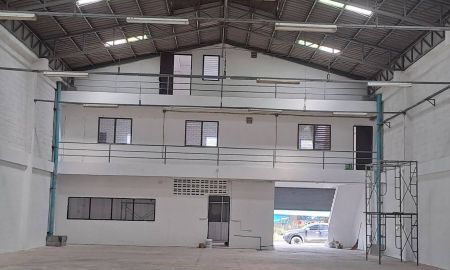 ให้เช่าโรงงาน / โกดัง - ให้เช่าโรงงาน + สำนักงาน 3 ชั้น ผังม่วงแท้ ติดถนนเศรษฐกิจ 1 ท่าไม้ กระทุ่มแบน สมุทรสาคร ค่าเช่าถูกมาก!