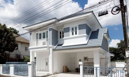 ขายบ้าน - หมู่บ้านไพรเวท รามอินทรา ถนนปัญญาอินทรา บางชัน คลองสามวา 74 ตร.วา 3 นอน 3 น้ำ ใกล้แฟชั่นไอส์แลนด์