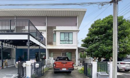 ขายทาวน์เฮาส์ - โมดิ วิลล่า ปิ่นเกล้า-วงแหวน แปลงมุม ใกล้ตลาดนัดลุงออม ทำเลดีเดินทางสะดวก