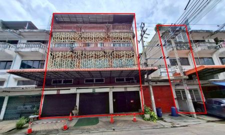 ขายอาคารพาณิชย์ / สำนักงาน - ขายด่วน อาคารพาณิชย์ 3.5 ชั้น 4 คูหา พร้อมคลังสินค้าและสำนักงาน (ซ.สะแกงาม 35) ถนน พระราม2 บางขุนเทียน กรุงเทพมหานคร ราคา 28,900,000 บาท