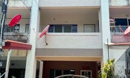 ให้เช่าทาวน์เฮาส์ - ม.มจพ. 2.5 กม. MRTบางอ้อ 1.6 กม.4 นอน 3 น้ำถ.บางกรวย-ไทรน้อย ให้เช่าทาวน์เฮ้าส์ 3 ชั้น ตลาดสดศรีบางกรวย 1.5 กม. สะพานพระราม 7