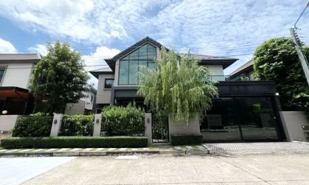 ให้เช่าบ้าน - ให้เช่า] หมู่บ้าน บางกอก บูเลอวาร์ด แจ้งวัฒนะ 2 / 3 ห้องนอน 3 ห้องน้ำ / 60 ตรว. 200 ตรม. **95,000**