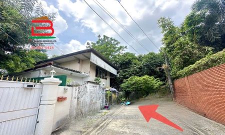 ขายที่ดิน - ที่ดิน ซอยสายลม 2 (ซอยพหลโยธิน 8) เนื้อที่ 42.8 ตร.ว (ใกล้กสทช., สโมสรทหารบก) เขตพญาไท กรุงเทพมหานคร