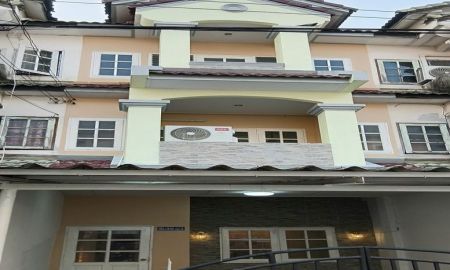 ขายทาวน์เฮาส์ - 5ห้องนอน3ชั้น23วาขายหมู่บ้านหงส์ประยูรใกล้สถานีรถไฟฟ้าแยกบางพลูถนนรัตนาธิเบศ