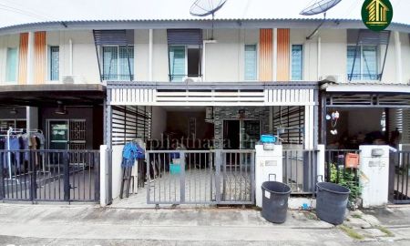 ขายทาวน์เฮาส์ - ทาวน์เฮ้าส์ บ้านพฤกษา 87/2 ศรีนครินทร์-บางนา บ้านทำเลดี ขายตามสภาพ ลดราคาพิเศษ