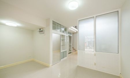 ทาวน์เฮาส์ - ให้เช่า/ขาย ทาวน์โฮม 3 ชั้น Eco Space บางนา-วงแหวน ใกล้เมกะบางนา