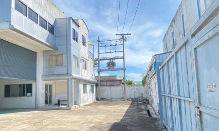 ขายโรงงาน / โกดัง - ขายโรงงานฉีดพลาสติกถนนบางกรวย-ไทรน้อย บางบัวทอง นนทบุรี ที่ดิน 3 งาน 59 ตรว