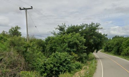 ขายที่ดิน - ขายที่ดิน นว3 ก. รวม 197 ไร่ ผังแปลงสวย ทําเลดี วิวเขารอบ และติดลําห้วย ที่แก่งกระจาน