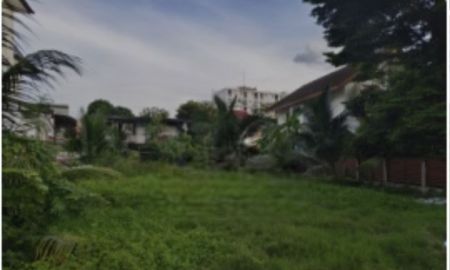 ขายที่ดิน - ขายที่ดินลาดพร้าว 93 ขนาด 110 ตรว. ด้านหลังฟูดแลนด์