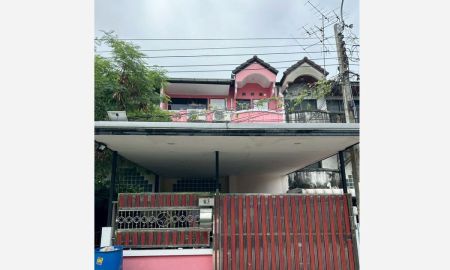 ขายทาวน์เฮาส์ - หมู่บ้านสิชล ถนนกาญจนาภิเษก เขตบางแค ทาวน์เฮ้าส์ 3 ชั้น 28 ตร.วา หน้ากว้าง 6 เมตร 4 นอน 3 น้ำ