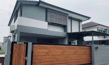 ให้เช่าบ้าน - ให้เช่าพูลวิลล่า ซอยสยามคันทรีคลับ 3 ห้องนอน