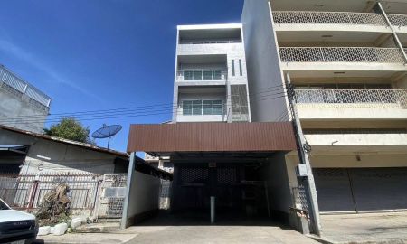 ให้เช่าอาคารพาณิชย์ / สำนักงาน - อาคารสำนักงาน 5 ชั้นให้เช่า ใกล้ตลาดประชานิเวศน์1 เนื้อที่ 50ตรว. (8 x 25 ม.),พื้นที่ใช้สอย 520ตรม. เหมาะสำหรับทำโฮมออฟฟิศ, ธุรกิจ