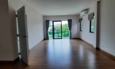 ให้เช่าบ้าน - บ้านเดี่ยวเช่า 4ห้องนอน 6ห้องน้ำ โครงการ Centro วิภาวดี ดอนเมือง