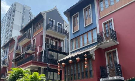 ให้เช่าอาคารพาณิชย์ / สำนักงาน - ทำเลทองใจกลางเมือง โครงการดราก้อนทาวน์ ให้เช่าอาคาร 4 ชั้น ซอยจุฬาฯ 5 ติดถนน 486.39 ตร.ม.