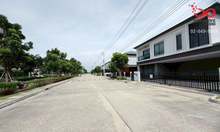 บ้าน - บ้านหรู แกรนด์ บริทาเนีย พระราม 9 กรุงเทพกรีฑา ใกล้มอเตอร์เวย์ | 56 ตร.วา 215 ตร.ม.