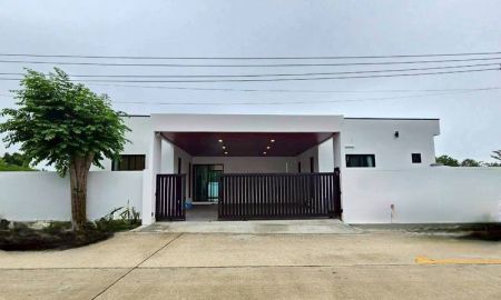 ขายบ้าน - ขายบ้านเดี่ยวสร้างใหม่ ใกล้โรงเรียนนานาชาติรีเจ้นท์ พัทยา บางละมุง ชลบุรี