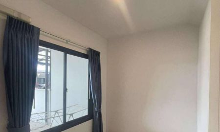 ให้เช่าทาวน์เฮาส์ - ให้เช่าถูกมาก!! ทาวน์โฮม 2 ชั้น ม.ไบรตัน อมตะ-ศุขประยูร เฟอร์ครบ อ.พานทอง จ.ชลบุรี ใกล้โรบินสัน แม็คโครฯ