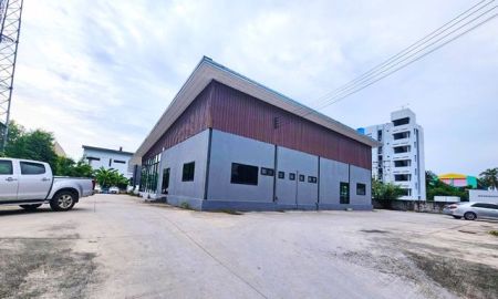 ให้เช่าอาคารพาณิชย์ / สำนักงาน - อาคารสำนักงาน ชั้นเดียว 505ตร.ม. เกือบ 1 ไร่ 20-30จอดรถ บิ๊กซี ชลบุรี 1กม. เซ็นทรัล ชลบุรี 1.2กม. ตึกคอม 2กม ติดถนนสุขุมวิท ห้วยกะปิ
