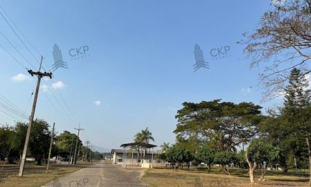 ขายที่ดิน - ขาย ที่ดินพร้อมสิ่งปลูกสร้าง 55 หลัง ติดไฮเวย์ลำปาง - เชียงใหม่ เหมาะสำหรับทำโรงงานอุตสาหกรรม 78 ไร่, 2 งาน, 6 ตร.ว.