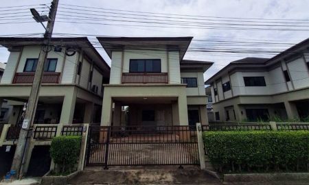 ขายบ้าน - Vายด่วน บ้านเดี่ยว 2 ชั้น หมู่บ้านกฤษณา พระราม5-กาญจนาภิเษก เนื้อที่ 73.4 ตร.ว พื้นที่ใช้สอย 160 ตร.ม