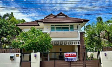 ให้เช่าบ้าน - ให้เช่าบ้านเดี่ยว 2 ชั้น มบ.เดอะบูเลอวาร์ด ใกล้ห้างเจปาร์ค ศรีราชา ชลบุรี