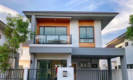 ขายบ้าน - บ้านสวยพร้อมอยู่ เสนาพาร์ค วิลล์ รามอินทรา-วงแหวน 3 ใกล้แฟชั่นไอส์แลน