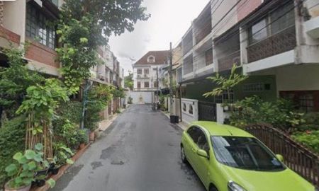 ขายทาวน์เฮาส์ - ด่วน!! ขายทาวน์เฮ้าส์สุขุมวิท ซอย41 ทำเลดีทำเลสวย