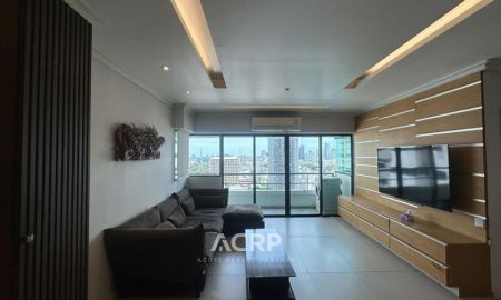 ให้เช่าคอนโด - คอนโดให้เช่า สาทร การ์เด้น | 96 ตร.ม. | 2 ห้องนอน วิวสระว่ายน้ำ ใกล้ BTS ศาลาแดง