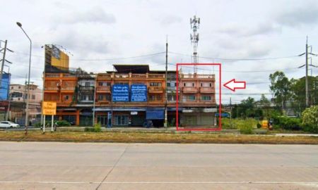 ขายอาคารพาณิชย์ / สำนักงาน - ขายอาคารพาณิชย์ 2 คูหาห้องมุม ติดสุขุมวิท-แหลมฉบัง เพียง 5.5 ลบ.